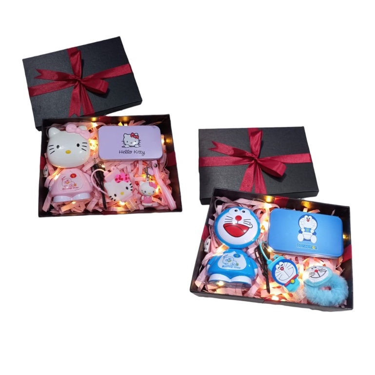 

KOTAK HAMPERS / KADO / PAKET HAMPERS DORAEMON HELLO KITTY