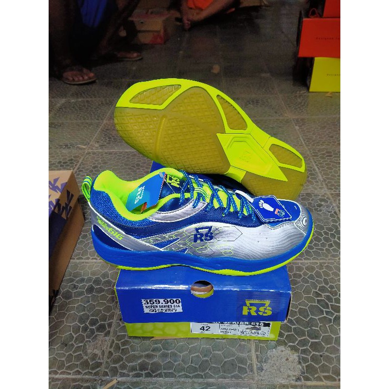 sepatu badminton RS super series 616 obral minus