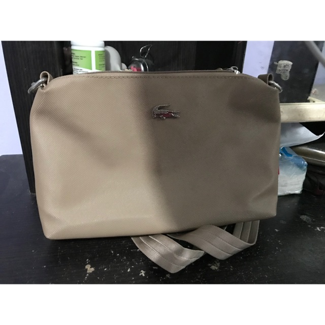 preloved tas merk LACOSTE not original
