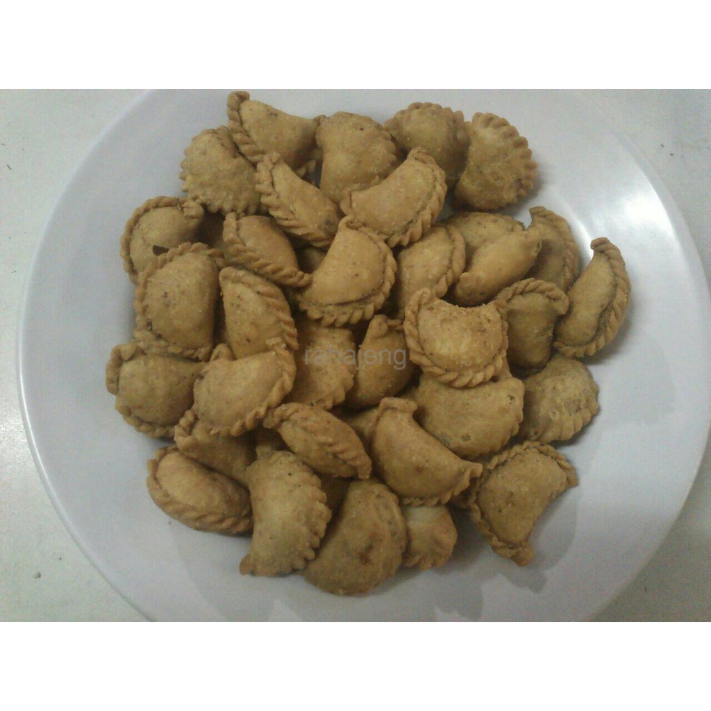 

Pastel Udang merk Sarikaya