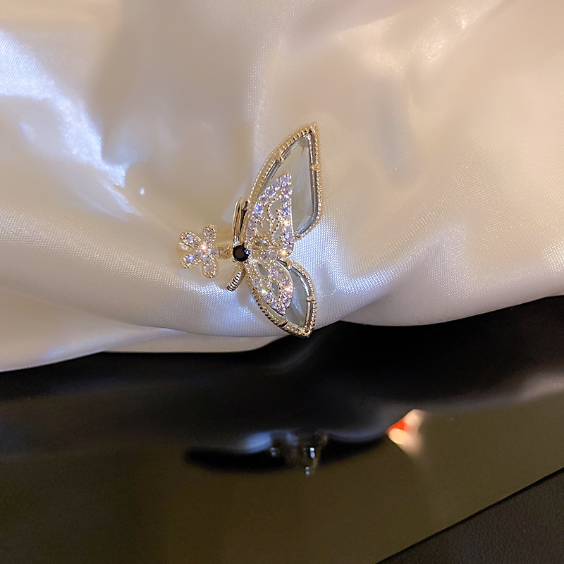 Gelang Cincin Model Terbuka Desain Bunga Butterfly Hias Kristalberlian Gaya Korea Adjustable Untuk Wanita