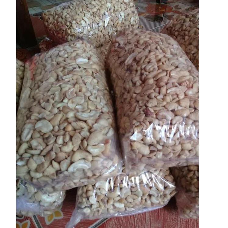 

Best Terlaris RFDEO Kacang mede pecah murah 1kg mentah 35