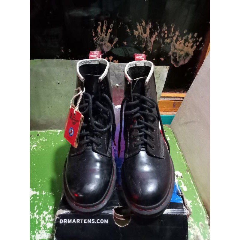 DR MARTENS X THE WHO