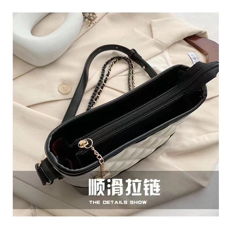 8876 tas selempang wanita import fashion tas slingbag wanita cantik terkiniian 2272 best seller terpopular tas rrnn  fashion wanita terbaikk