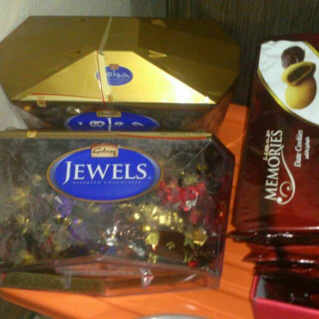 

Galaxy jewel 200 gram
