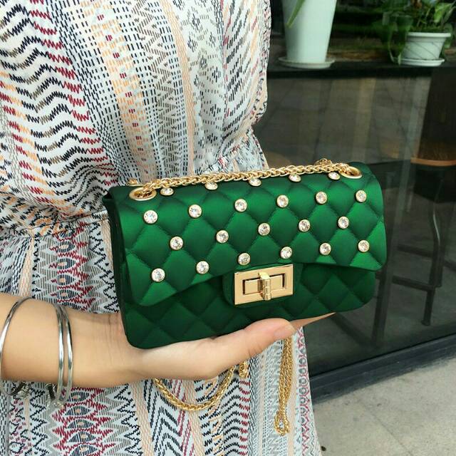 ditameliaanandasaputri