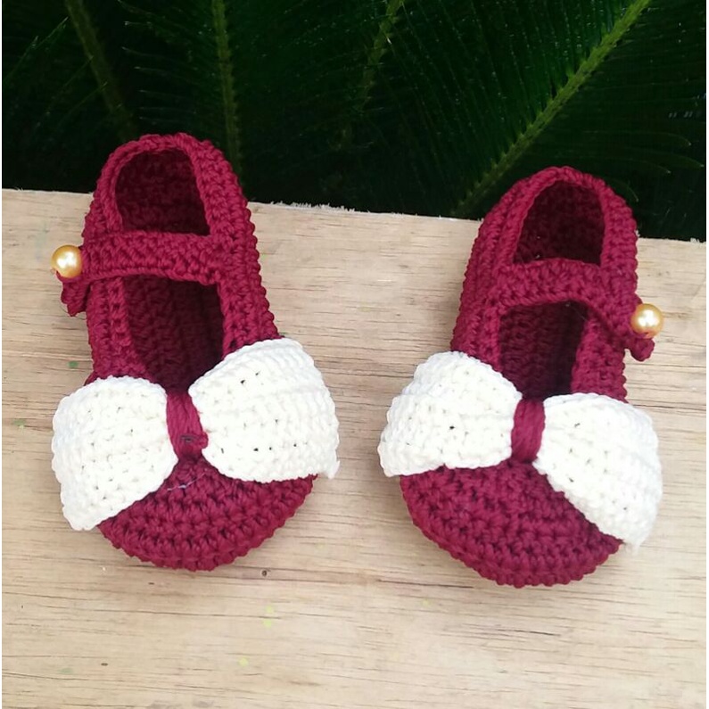 sepatu bayi perempuan rajut handmade lucu cantik kekinian fariasi pita cantik murah