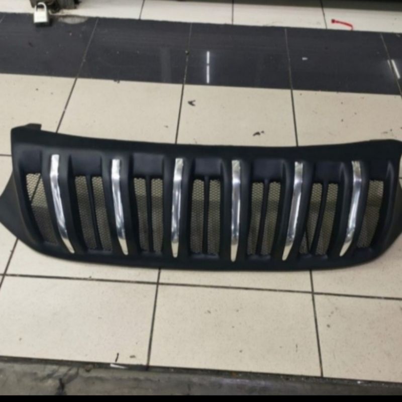 GRILL mobilio RS 2014-2017 apollo