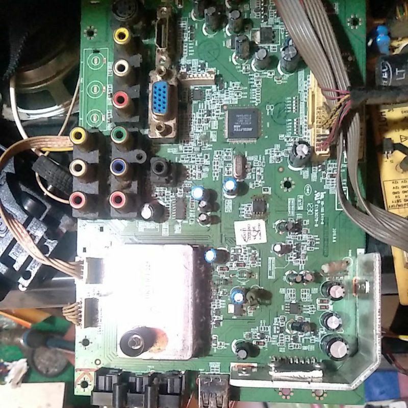 mesin tv polytron 24inci