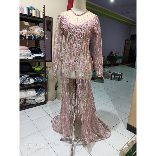 kebaya rose gold