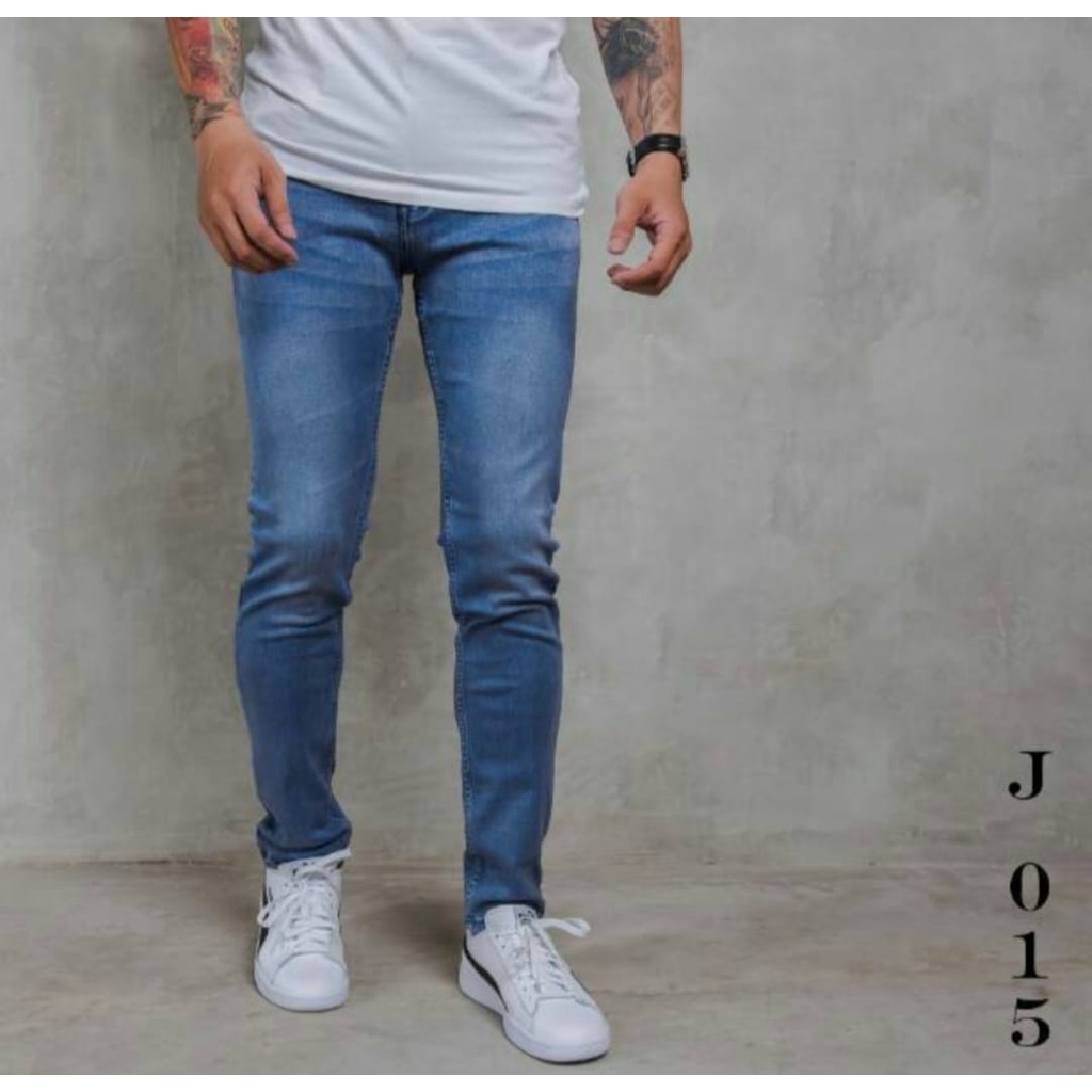 pull n bear jeans skinny pria stretch / celana pensil pria