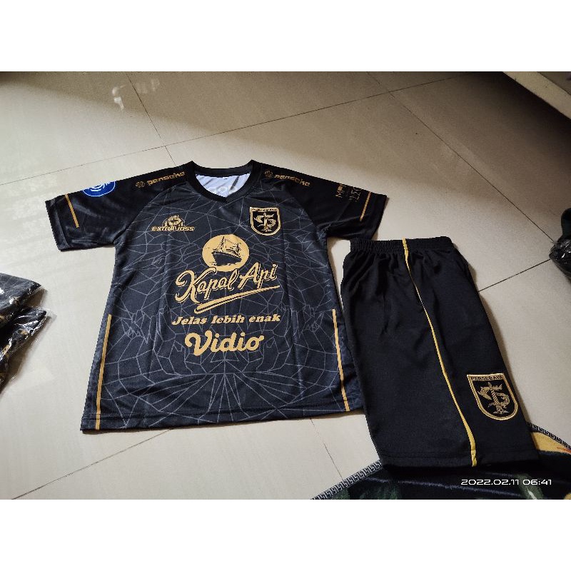 SetelaN Persebaya Kids Auri