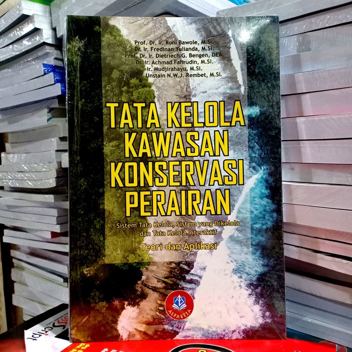 Jual Tata Kelola Kawasan Konservasi Perairan - Roni Bawole | Shopee ...