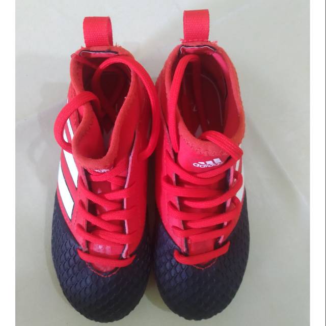 Adidas (Original) Sepatu Bola Anak - No. 28