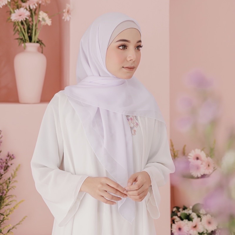 40+ Warna Hijab Segi Empat Bella Square Premium Original Jilbab Bella Square Polos Pollycotton-Putih bersih