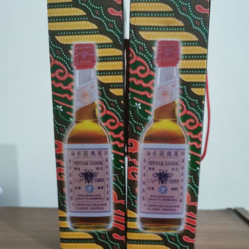 minyak tawon tutup merah