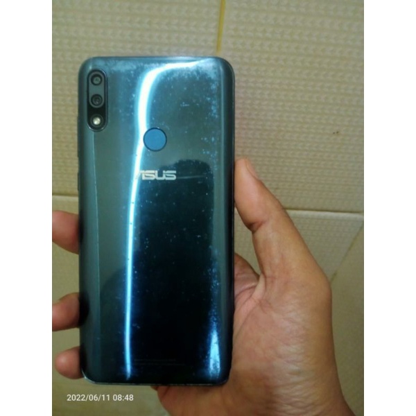 Asus zanfone promax m2 ram 4/64 hp +charger