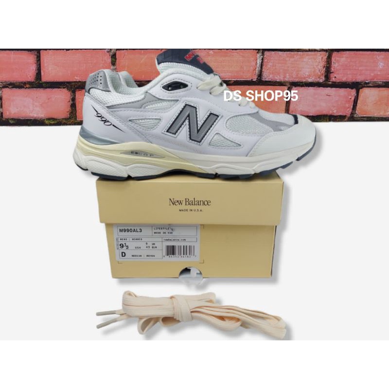 NEW BALANCE M990 WHITE USA/SEPATU NEW BALANCE M990 /SEPATU NB