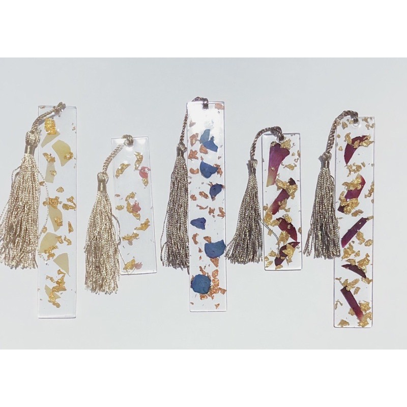 

BOOKMARK RESIN PEMBATAS BUKU TIPE FLOWER