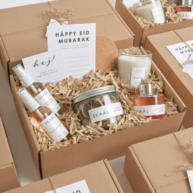 

FJALL GIFT SET | HOLIDAY, BIRTHDAY GIFT & LEBARAN HAMPERS DGRR65416