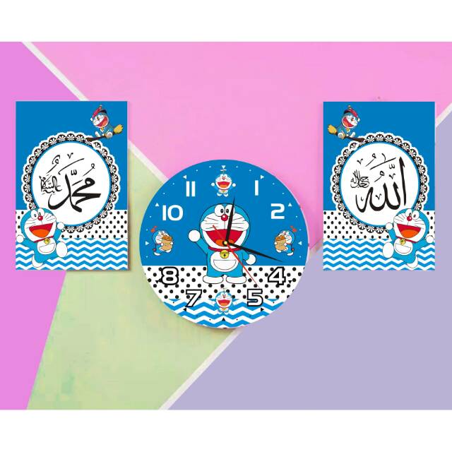 Walldecor Kaligrafi dan Jam Dinding Doraemon