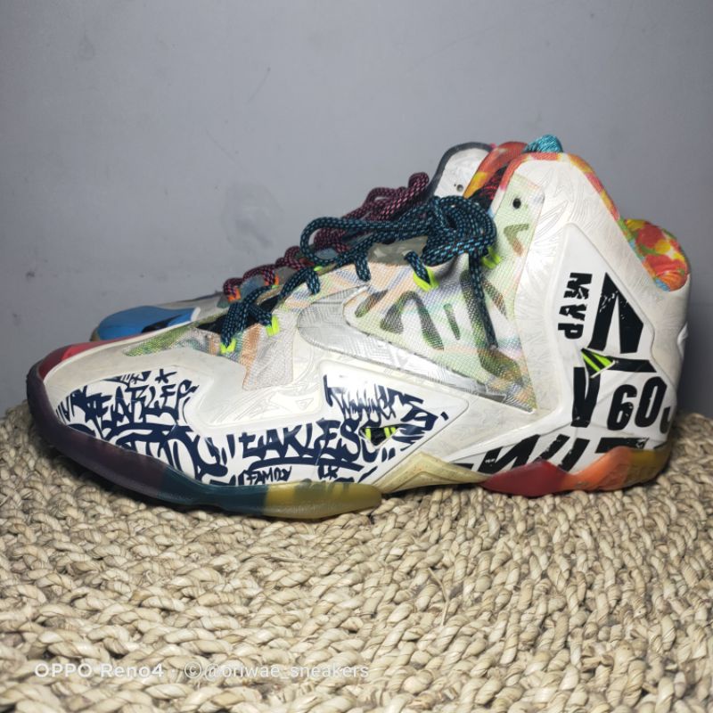 Sepatu Sneakers Bekas Second -- Nike LeBron 11 What The Lebron