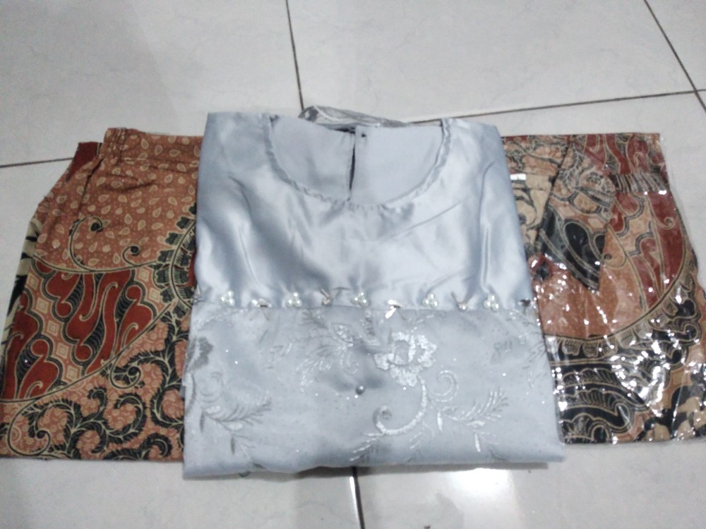 Maura Couple - Sania Ruffle Batik Couple Ori Ndoro Jowi Dnt Garansi Termurah Shopee - Couple Meriska