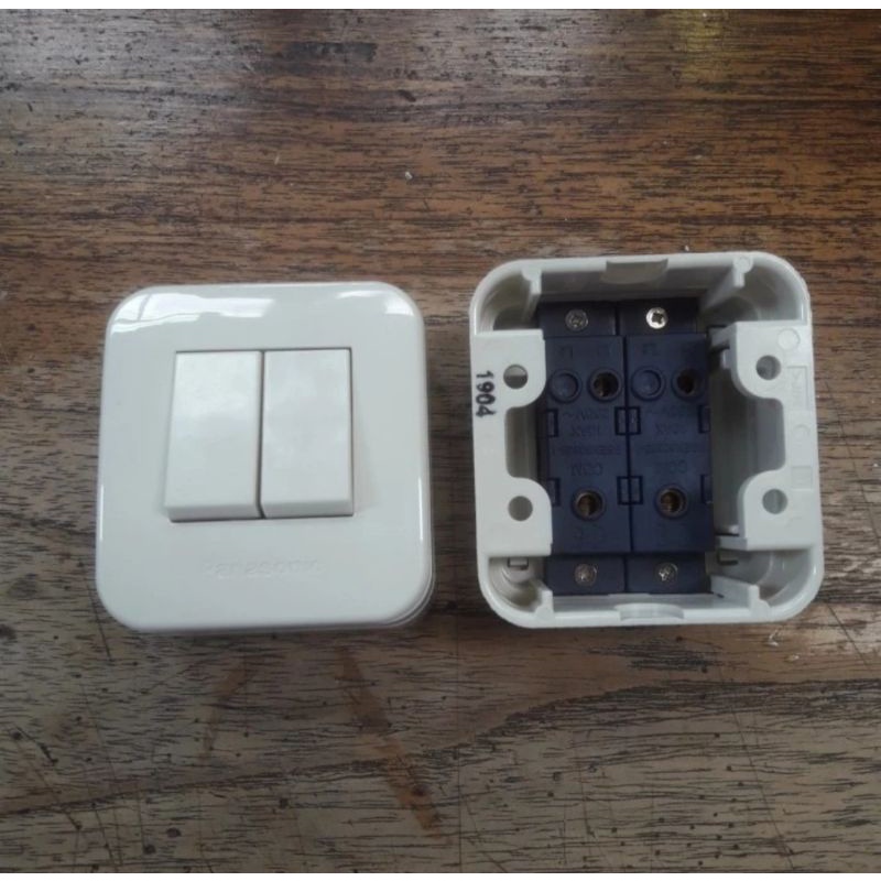 Panasonic Saklar tempel tembok outbow engkel, seri dan stop kontak. WSJ 3001, WSJ 3900, WKJ 1131