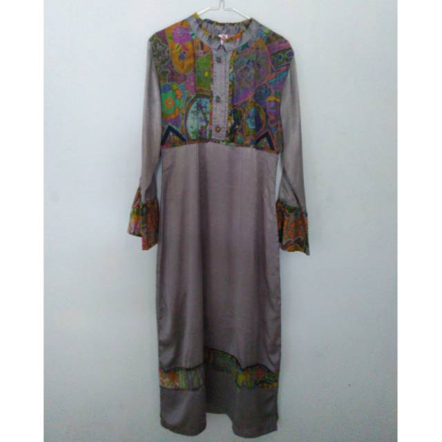 PRELOVED Gamis Satin