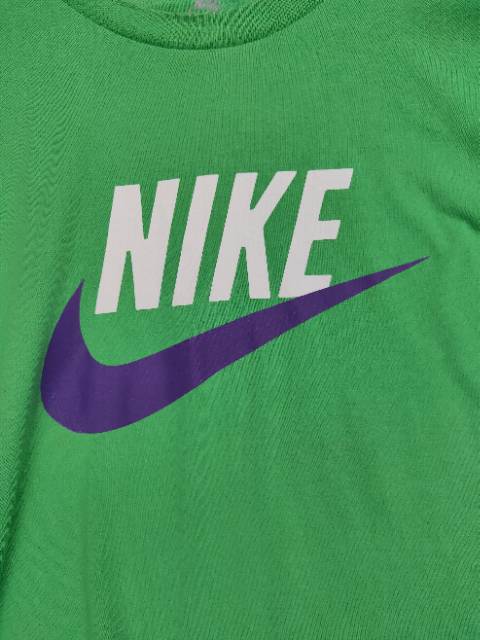 nike sportswear logo