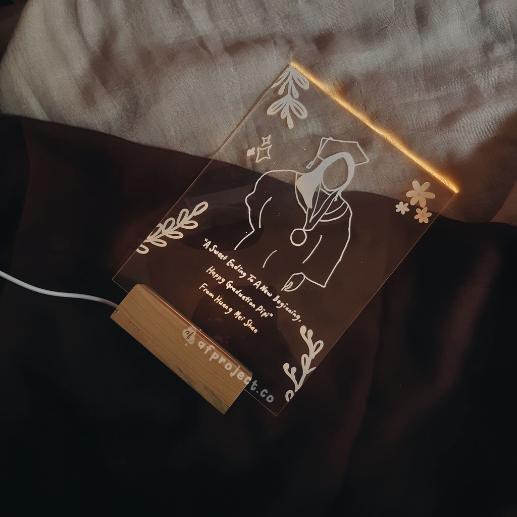 Akrilik LED Kado wisuda ultah wedding