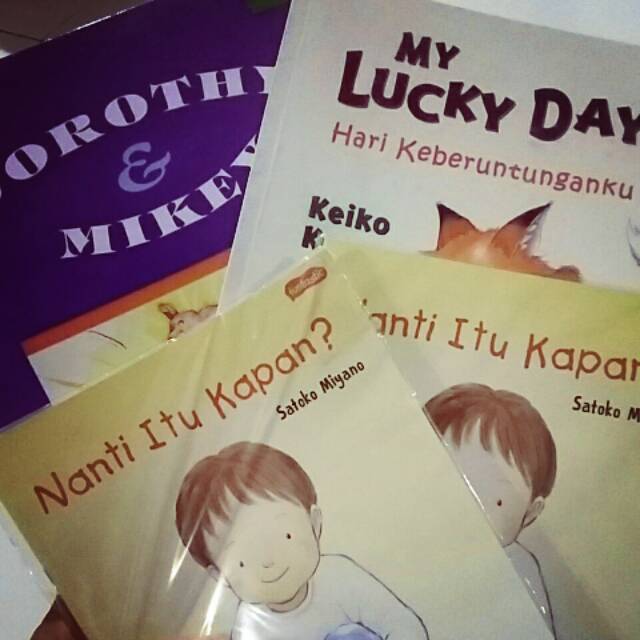 Buku Mbak Dea Gondokusumo