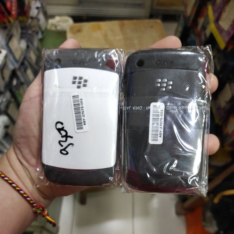 BLACKBERRY BB9300 / GEMINI 3G / 9300 CASING HANDPHONE MANTUL MURAH MERIAH