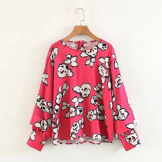 

46515 Red Flower Graffiti