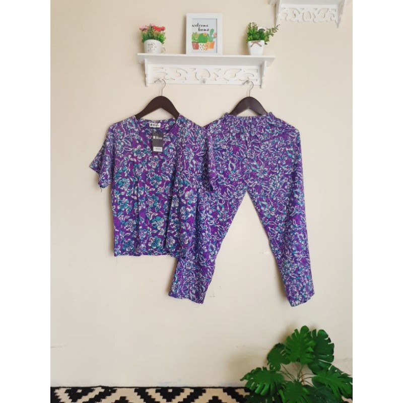 Setelan Celana Panjang Huza dan Qonita