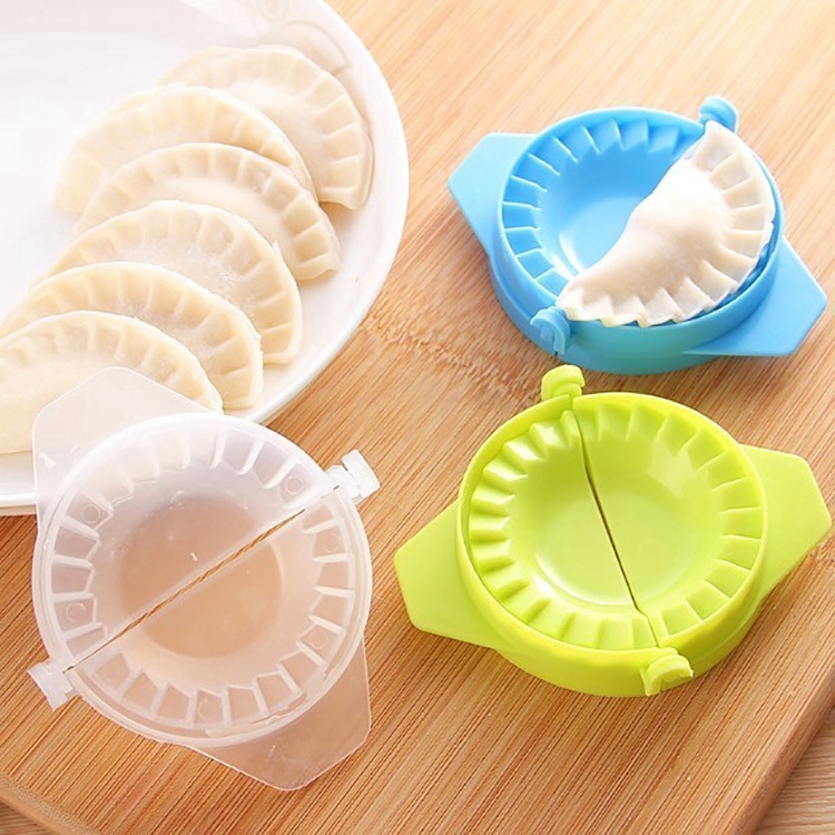 Cetakan Pembuat Pangsit/Ravioli Model Tekan Bahan Plastik Untuk Alat Dapur