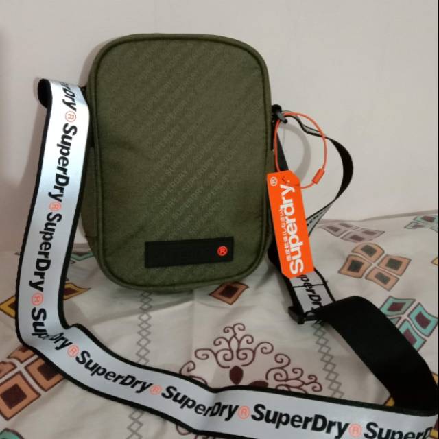 Tas selempang superdry hijau original