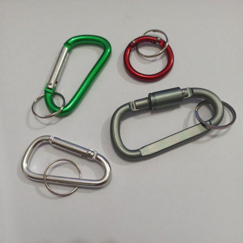 Karabiner - gantungan kunci