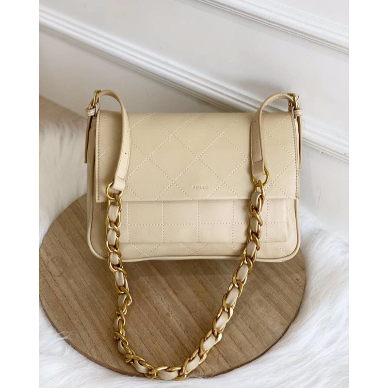 P319 Pedro Chain Sling Bag