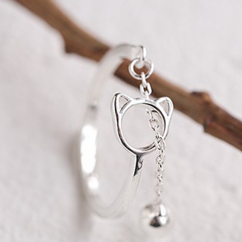 Mode Terkini Perak Tembaga Hollow Kucing Cincin Terbuka dengan Liontin Lonceng Rantai Pesona untuk