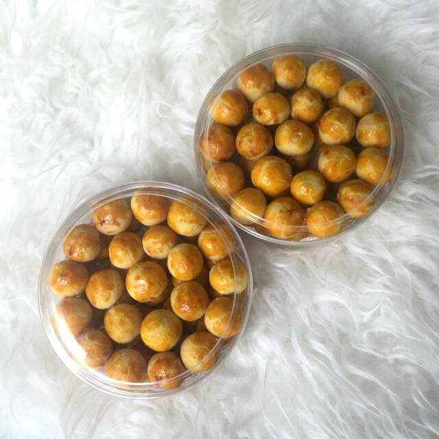 

KUE NASTAR • KUE SALJU • KUE SEMPRIT DLL KUE KERING LEBARAN