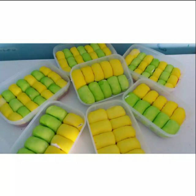 

Pancake durian isi 10 dan 15