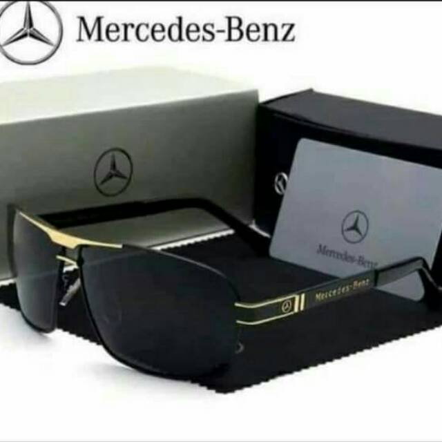 Kacamata Mercedes-Benz