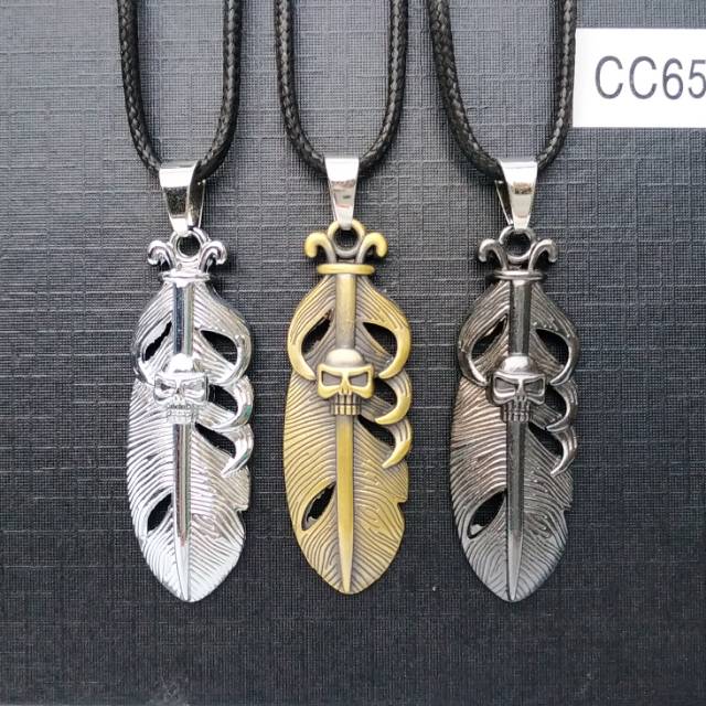 Kalung Pria Tali Panjang Liontin Sayap Skull