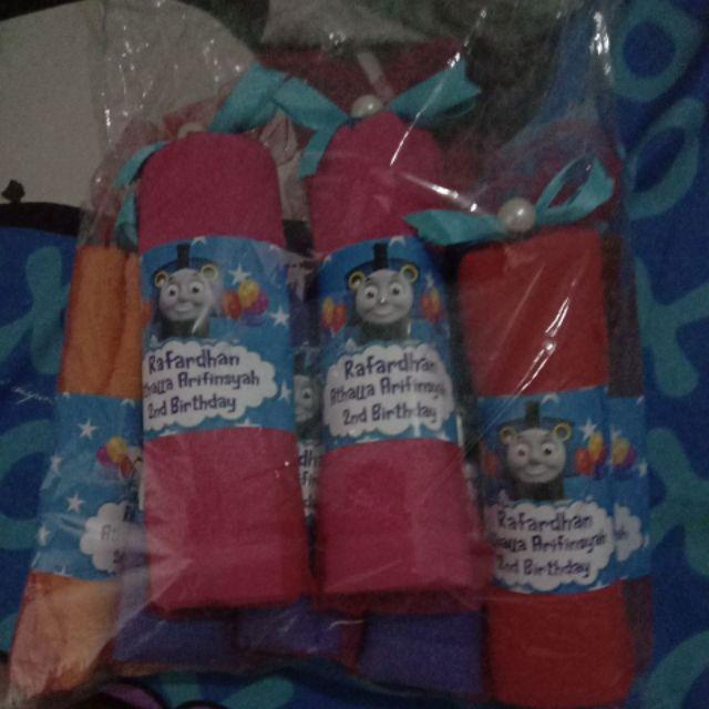 Souvenir Handuk Murah Ukuran 30x30
