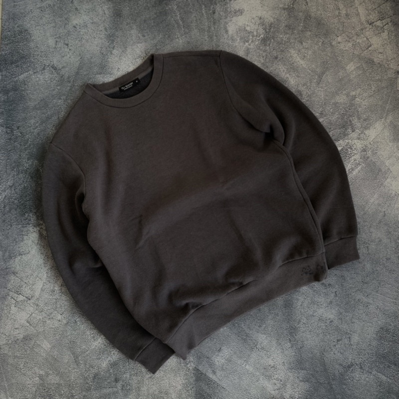 Crewneck sweater tbj jeans second