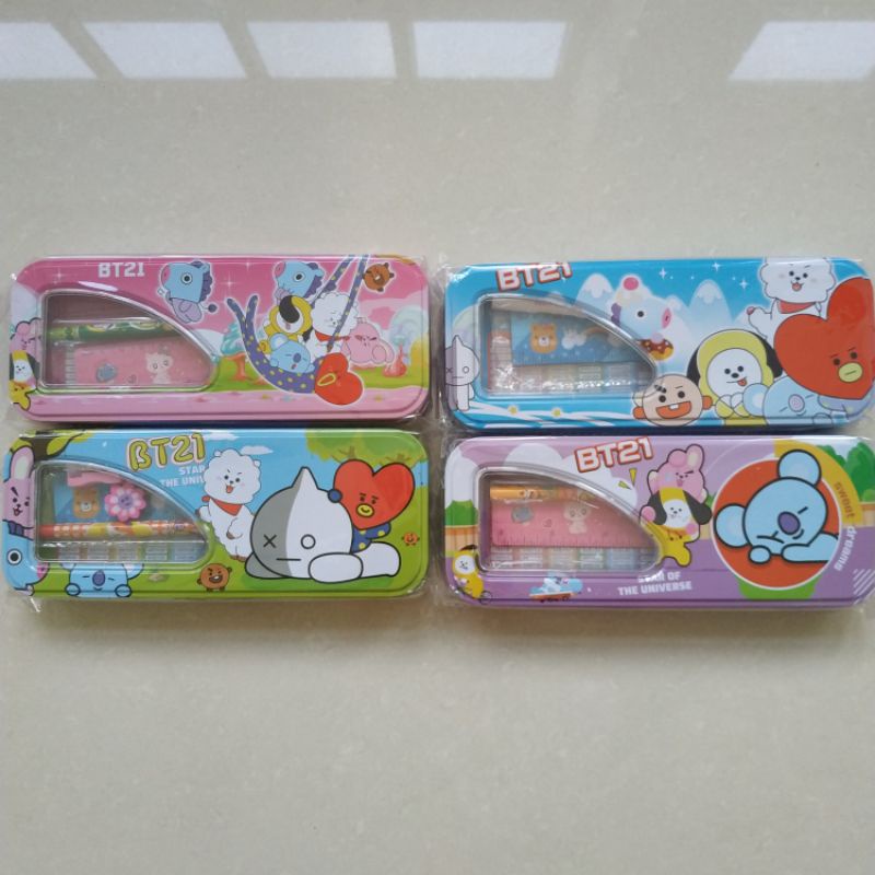 

Kotak Pensil Kaleng BT21