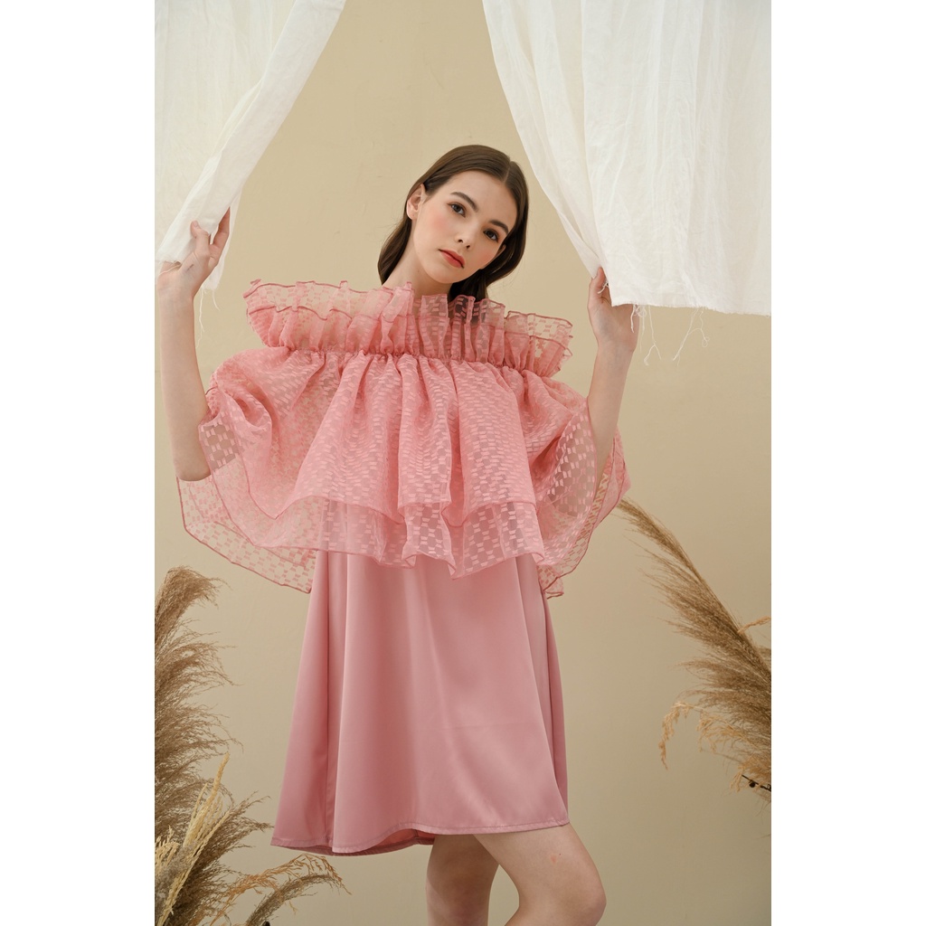 Lettuce Organza Ruffle- Organza Motif- Ruffle / Penutup Dada / Kemben / Cape untuk Model MUA