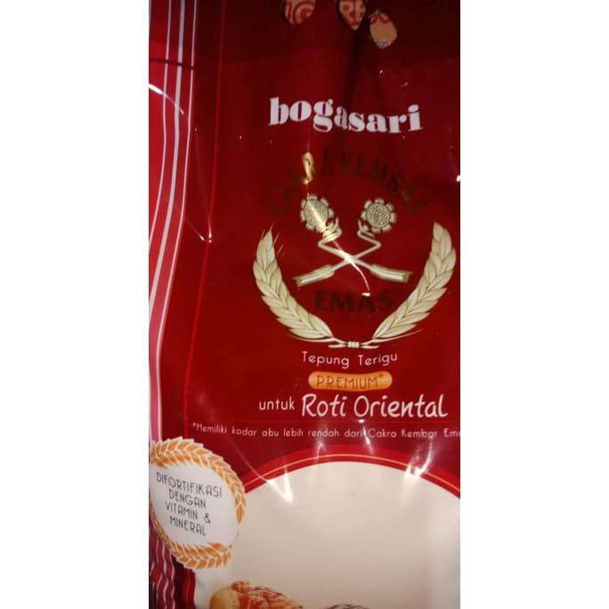 

[[BISA COD]] Tepung Terigu Cakra Kembar Emas untuk Roti Oriental 5Kg