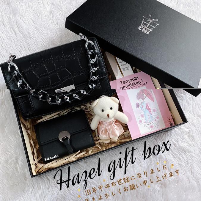 

Kikoochi Gift Box - Hadiah Kado Ulang Tahun Pacar Istri Tas Wanita - Hazel Ready Stok